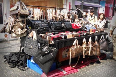 consumers don't know they are buying fake luxury items